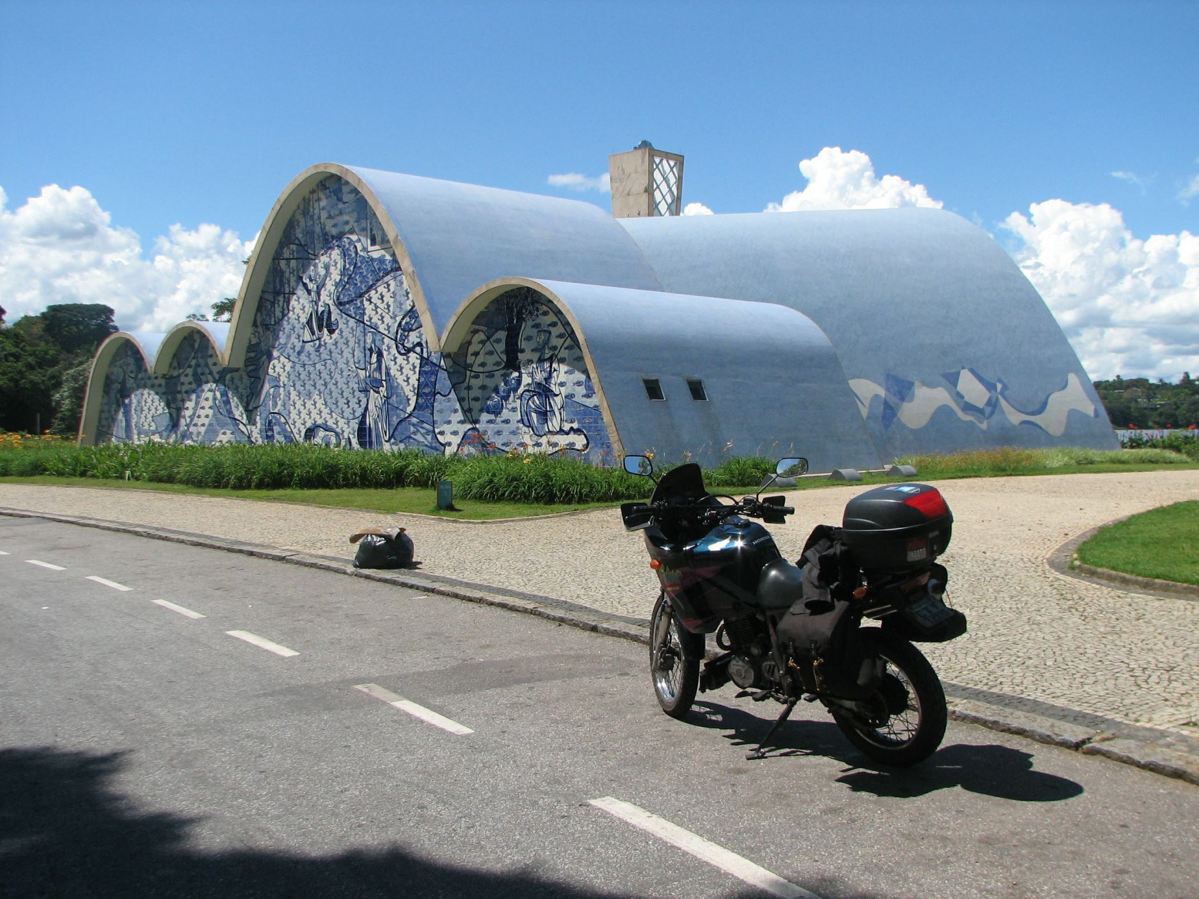 Clássicos da Arquitetura: Igreja da Pampulha / Oscar Niemeyer – фотографии Бразилии