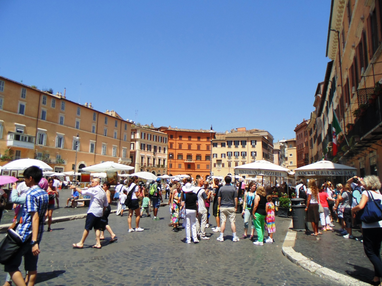 Площадь цветов в Риме, Италия. Фото 1 – фотографии Италии