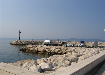 Набережная в Тучепи, Хорватия. Фото 4 – фотографии Хорватии