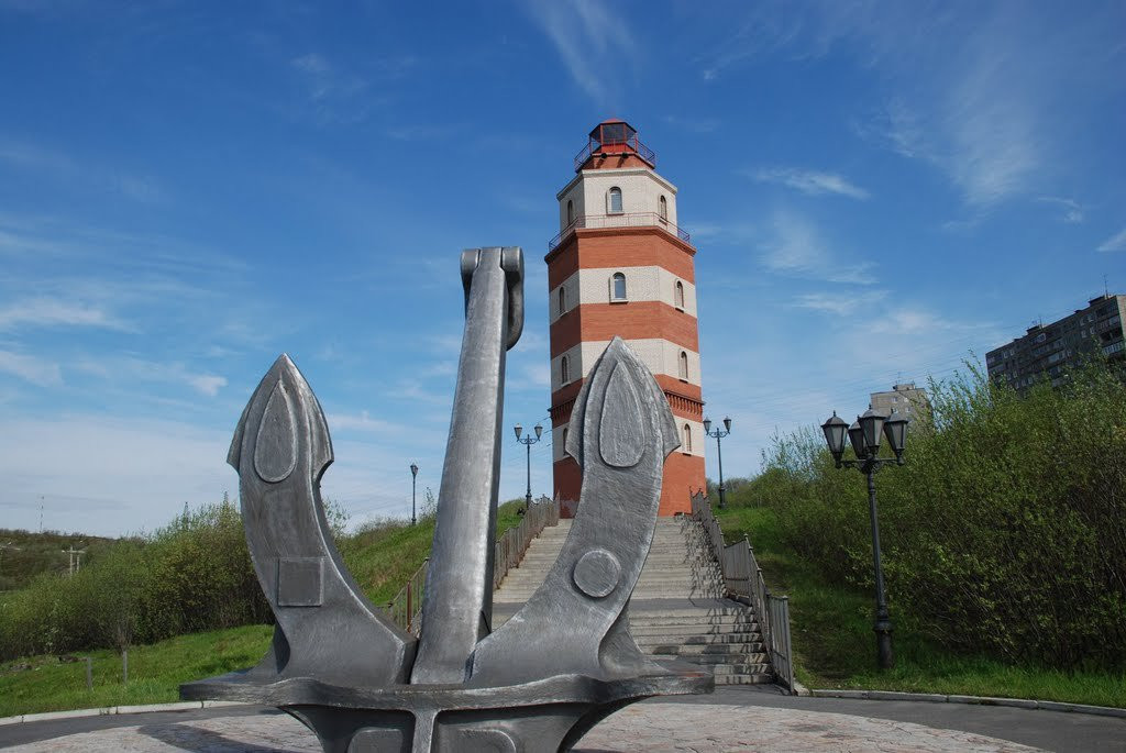 Памятник в Мурманске, Россия. Фото 10 – фотографии России