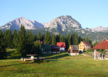 Дома Национального парка, Черногория – фотографии Черногории