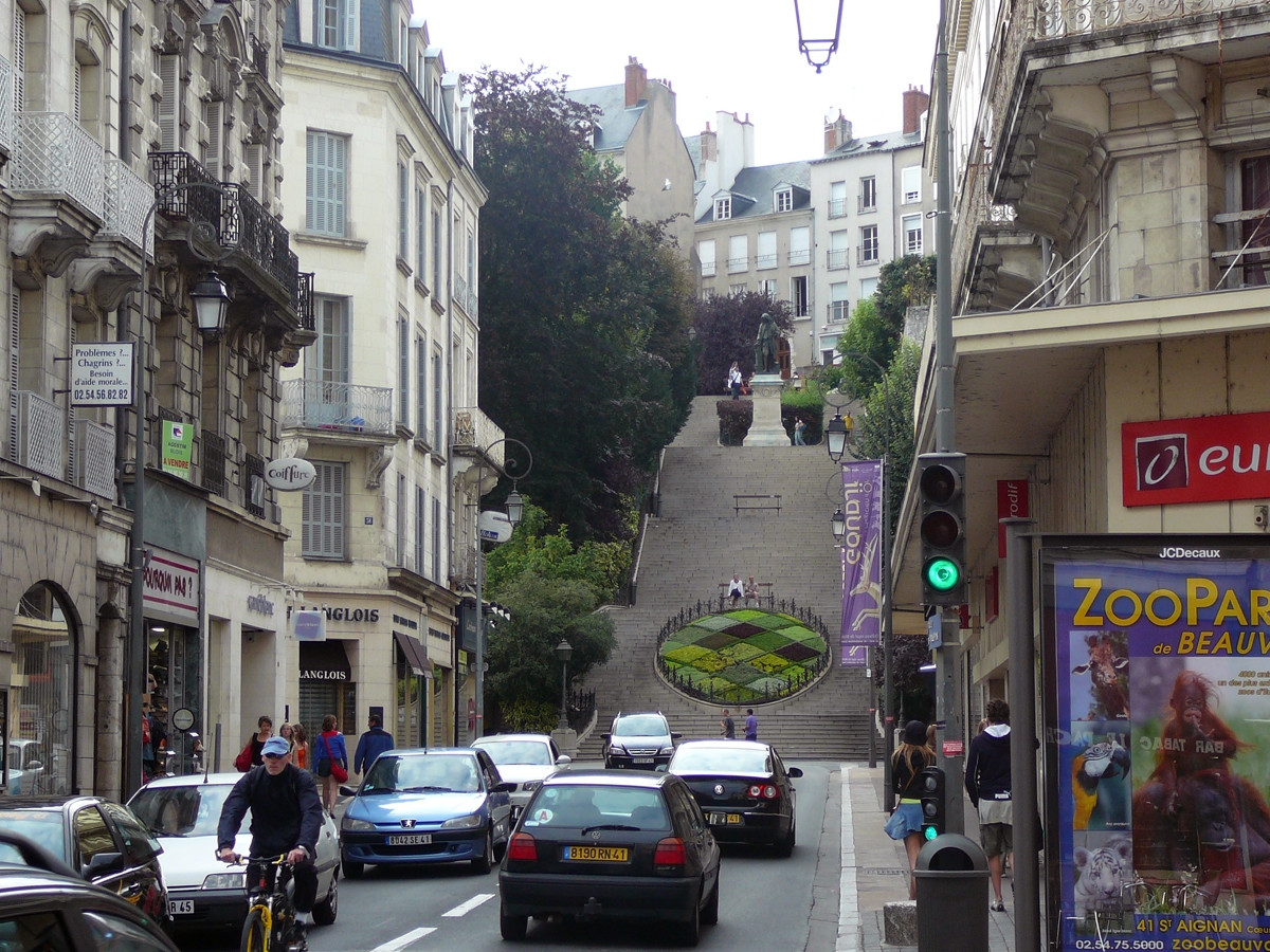 Транспорт в Блуа, Франция – фотографии Франции