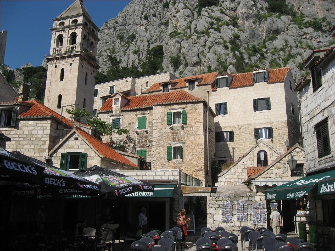 Кафе в Омиш, Хорватия – фотографии Хорватии