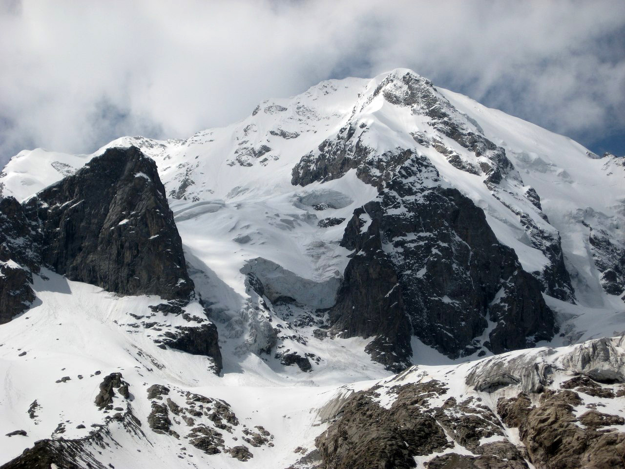 Гора Уллу-Тау, Россия – фотографии России