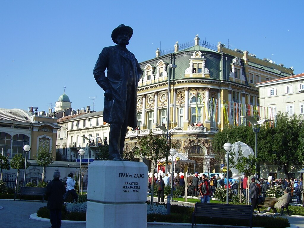 Памятник в Риека, Хорватия. Фото 1 – фотографии Хорватии