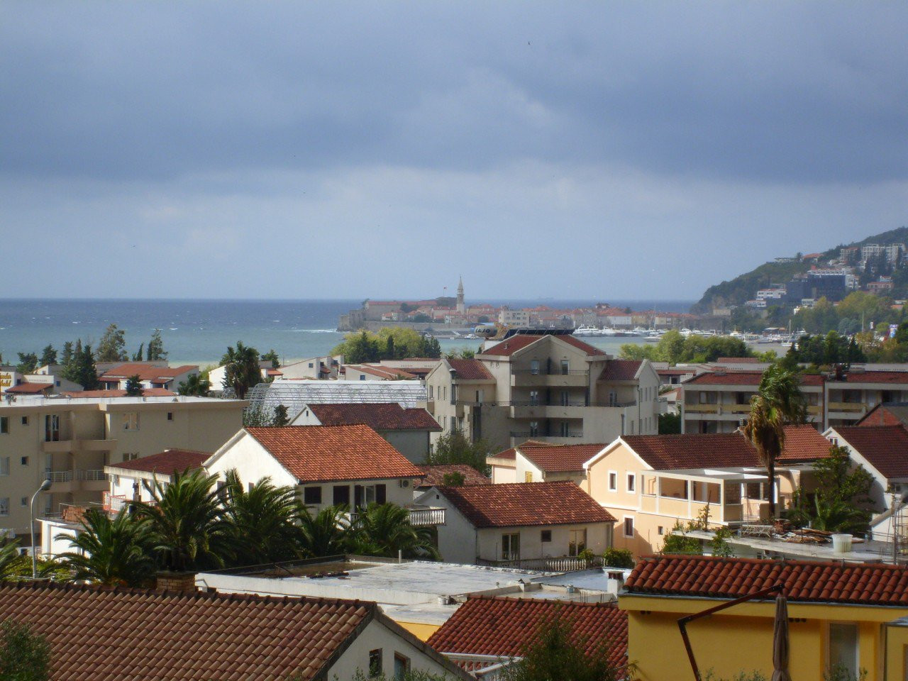 Дома в Будва, Черногория. Фото 24 – фотографии Черногории