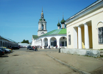 Красные ряды, Гостиный двор, Кострома – фотографии России