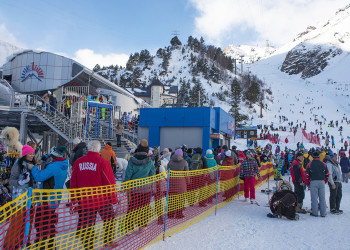 Зона катания Эльбрус, Россия – фотографии России