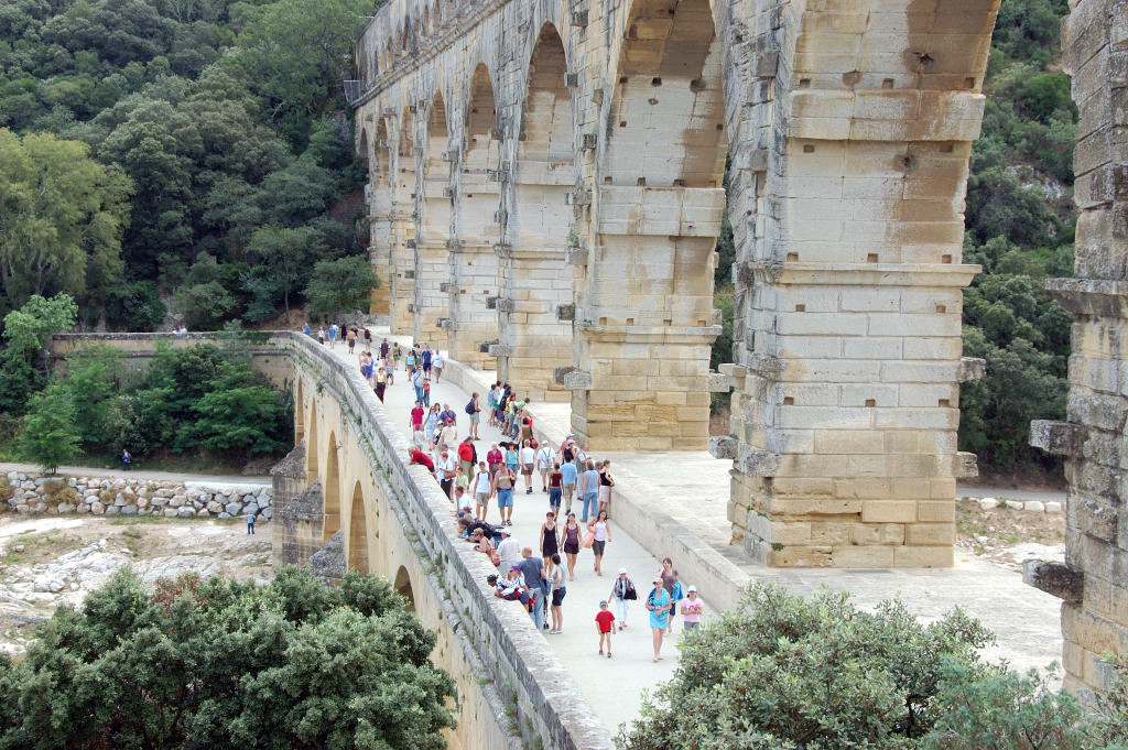 Акведук Пон-дю-Гар (Pont du Gard) – фотографии Франции