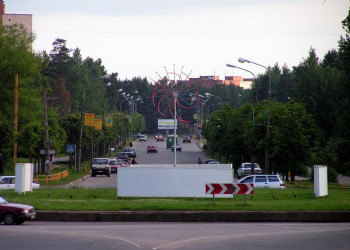 Улица в Сосновый Бор, Россия – фотографии России