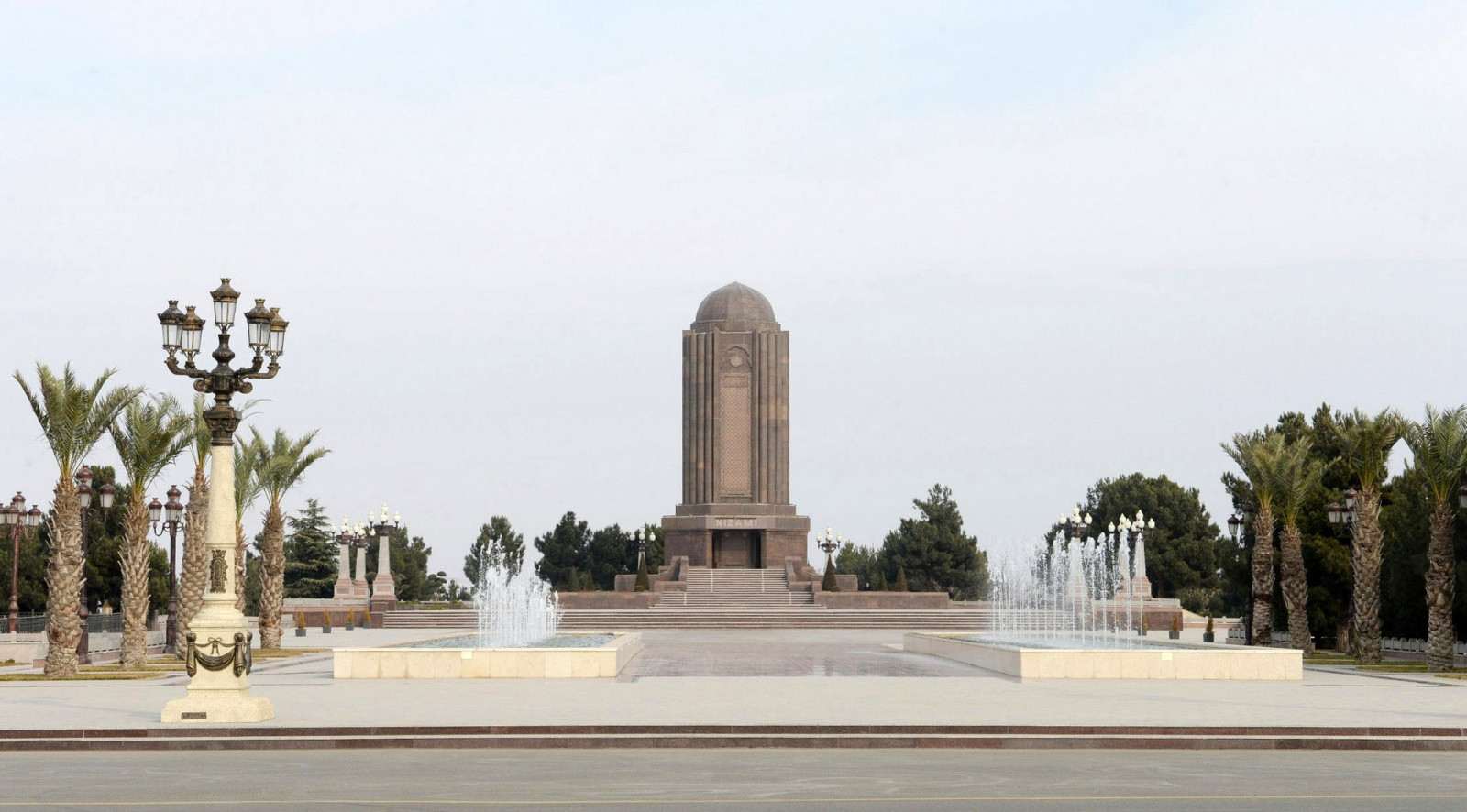 Мавзолей Низами Гянджеви – фотографии Азербайджана