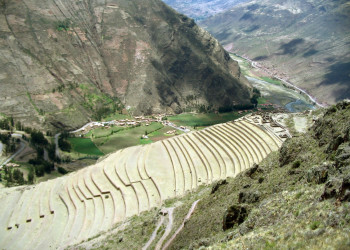 Террасы инков у города Писак – фотографии Перу