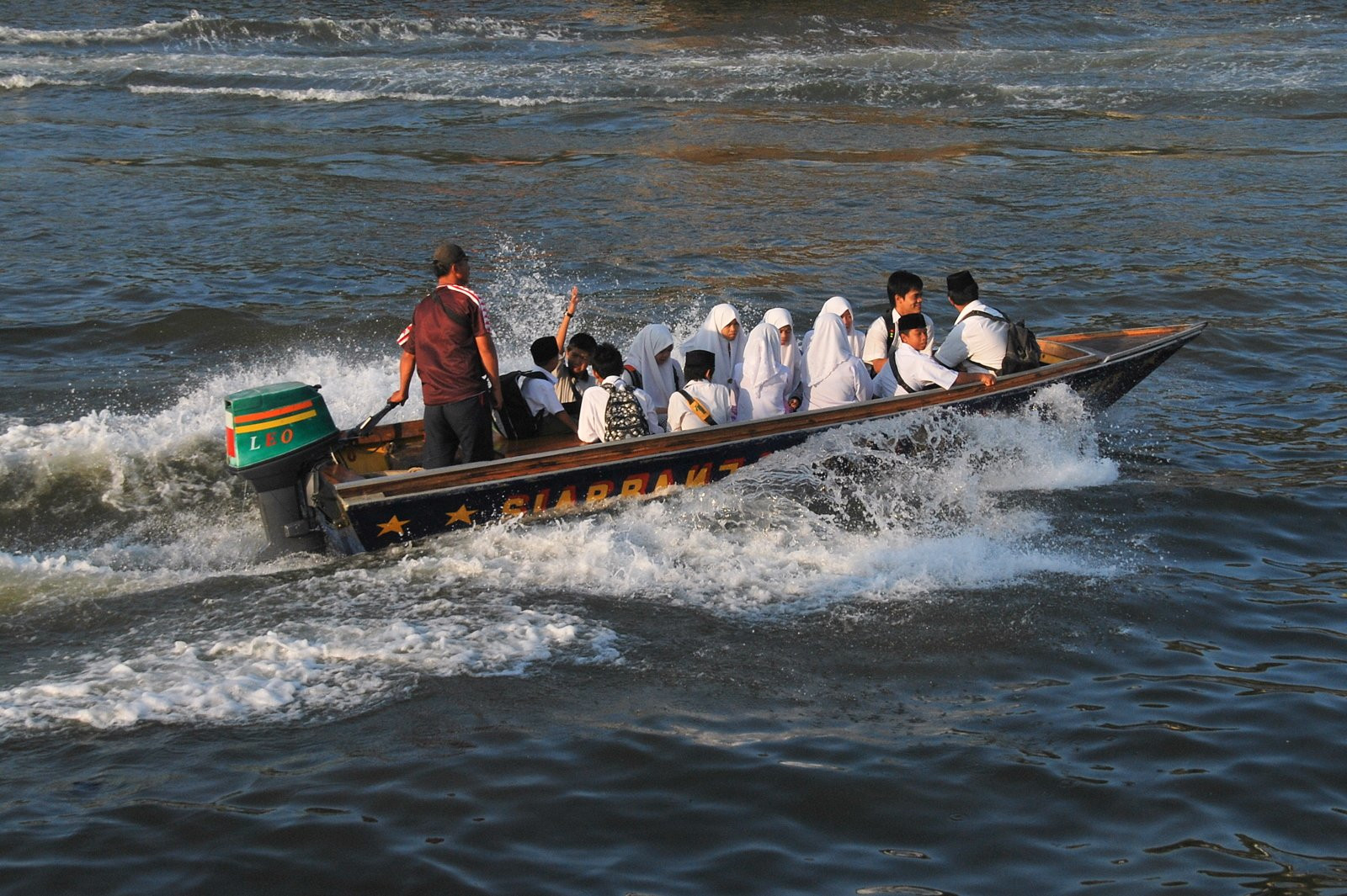 Бандар-Сери-Бегаван, Бруней, фото № 75889 – фотографии Брунея