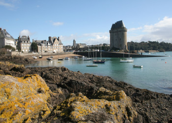 Берега в Сен-Мало, Франция. Фото 2 – фотографии Франции