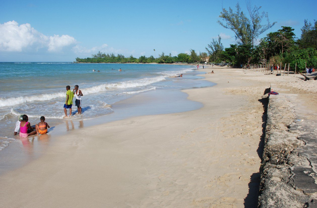 Пляж в Ранэвэй Бэй, Ямайка. Фото 13 – фотографии Ямайки
