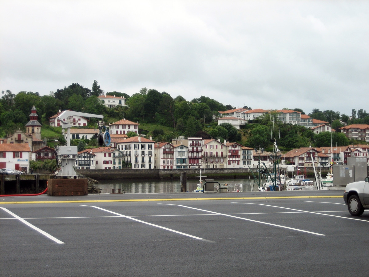 Набережная в Сен-Жан-де-Люз, Франция. Фото 12 – фотографии Франции