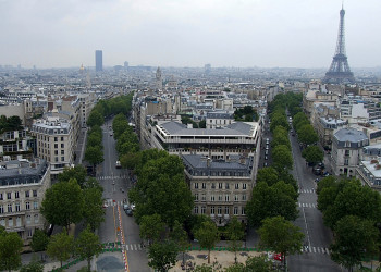 Улицы в Париже, Франция – фотографии Франции