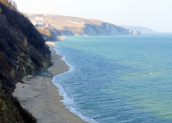 Море в Бяла, Болгария – фотографии Болгарии