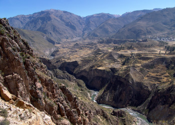 Каньон Котауаси (Cañón de Cotahuasi) – фотографии Перу