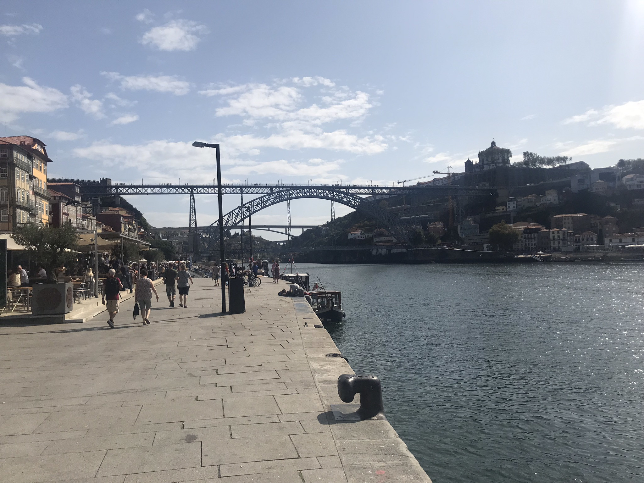 Вид на мост Понти-ди-Дон-Луиш I (Ponte Luis I), Порту – фотографии Португалии