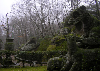 Уникальные Сады Бомарцо, Витербо, Италия – фотографии Италии