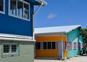 Жилые дома местных жителей. Остров Науру – фотографии Науру