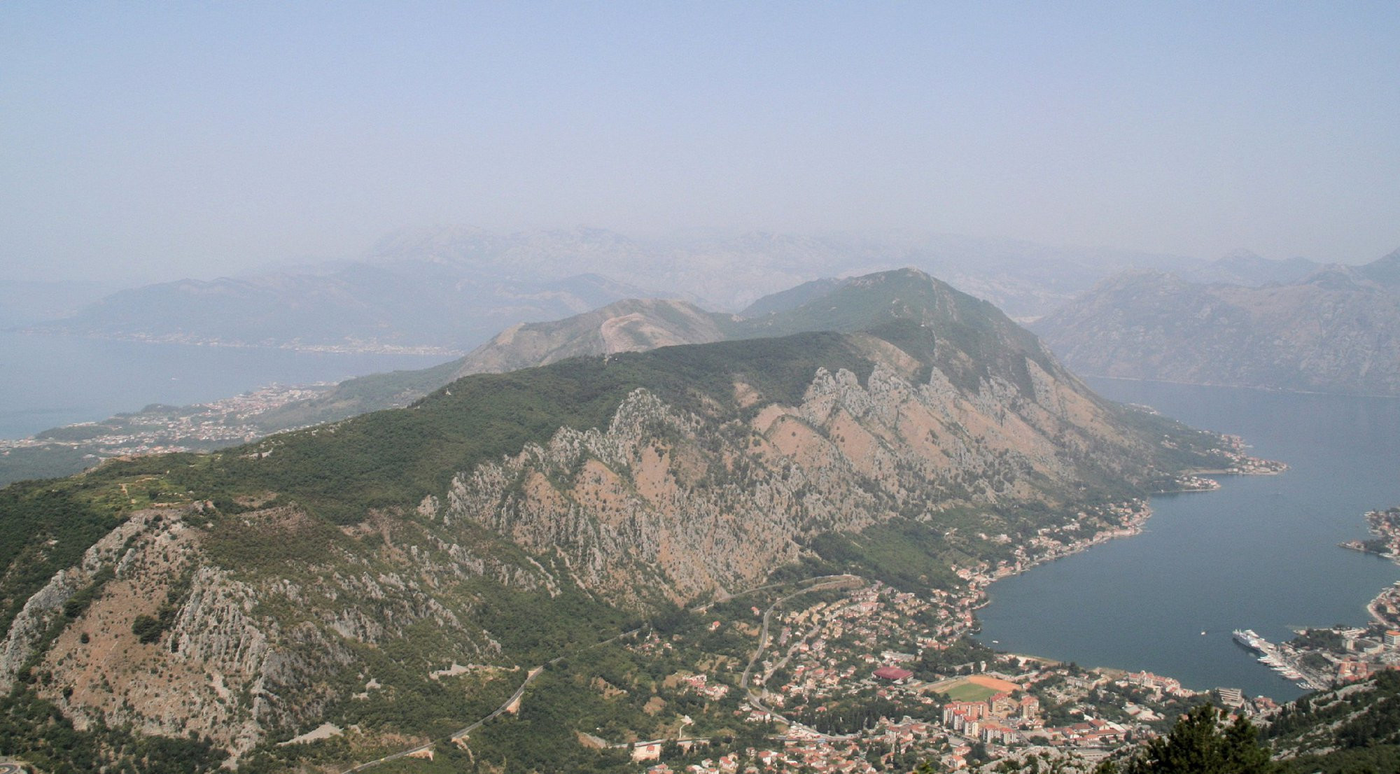 Панорамный вид в Котор, Черногория. Фото 9 – фотографии Черногории