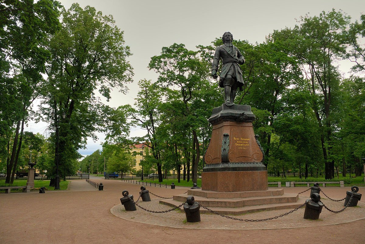 Памятник Петру Первому в Кронштадте, Россия. Фото 1 – фотографии России