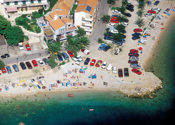 Набережная в Подгора, Хорватия – фотографии Хорватии