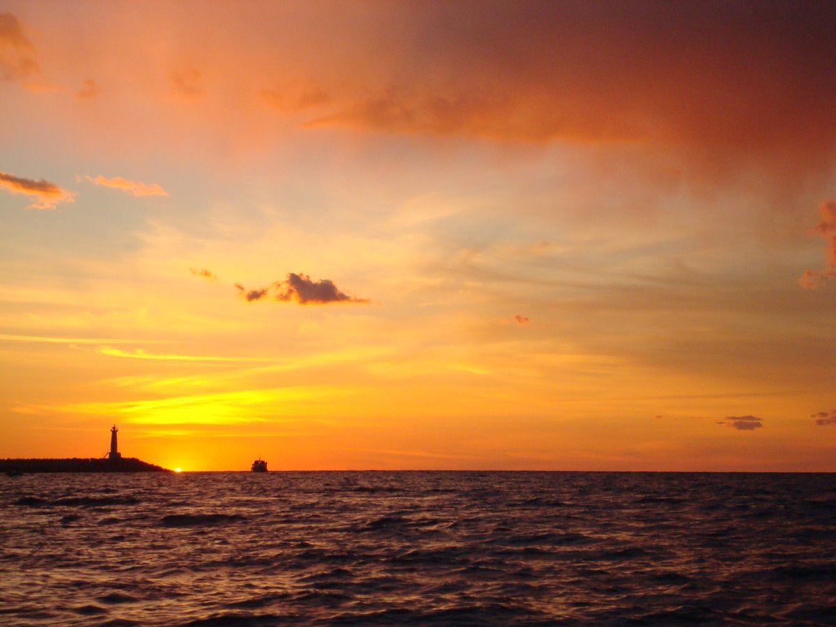 Закат в Бар, Черногория. Фото 1 – фотографии Черногории