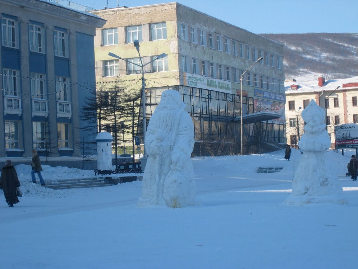 Скульптуры в Магадане, Россия – фотографии России