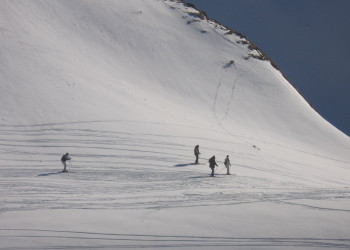 Лыжники в Ле-Албиезе, Франция. Фото 6 – фотографии Франции