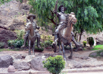 Памятник Дон Кихоту в Гуанахуато, Мексика – фотографии Мексики