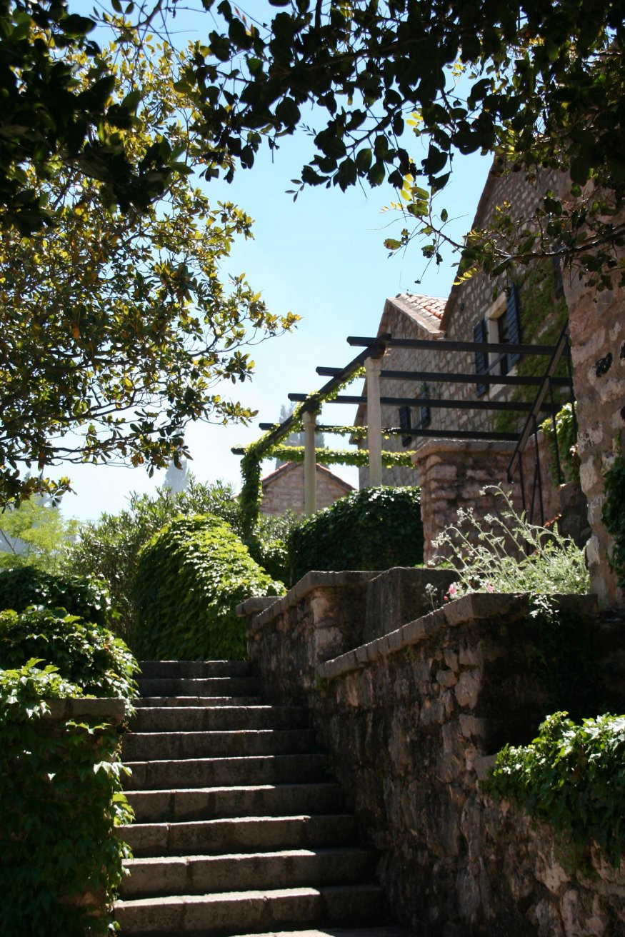 Дома в Святой Стефан, Черногория. Фото 4 – фотографии Черногории