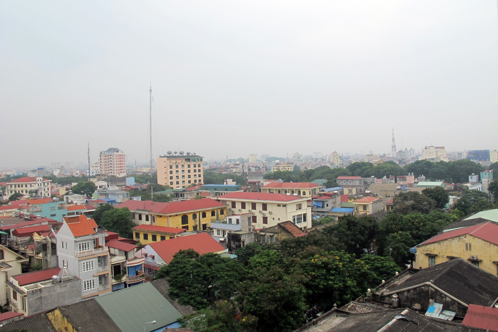 Хайфон (Hải Phòng) – крупный портовый город – фотографии Вьетнама