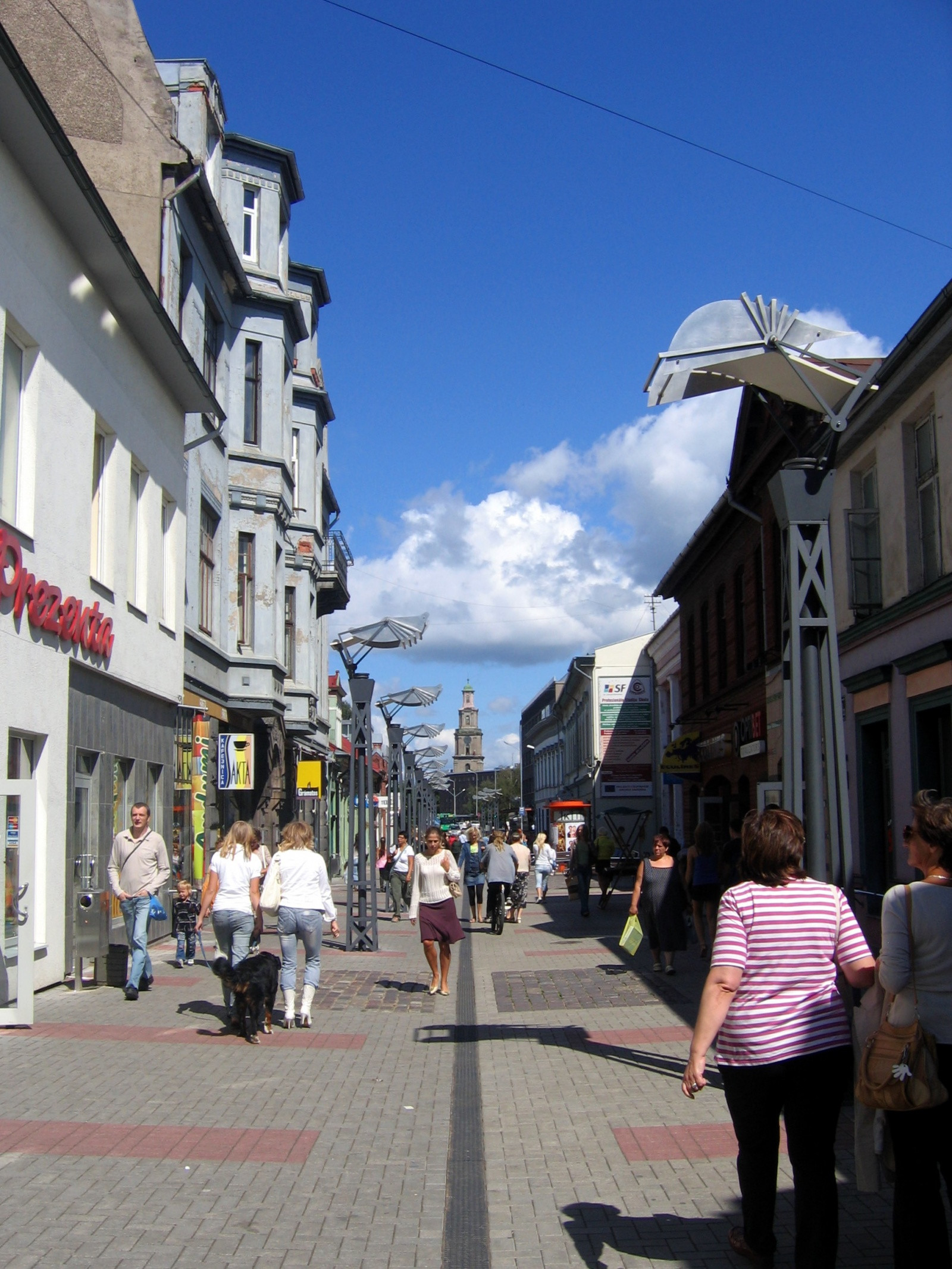 Улице в городе Лиепая – фотографии Латвии