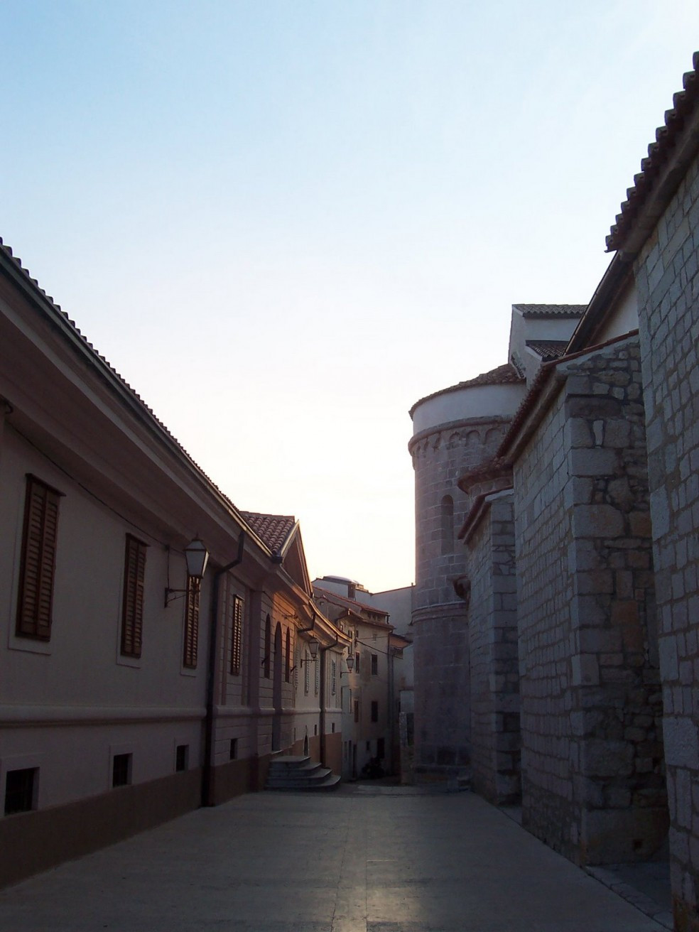 Улица в Крк, Хорватия. Фото 10 – фотографии Хорватии