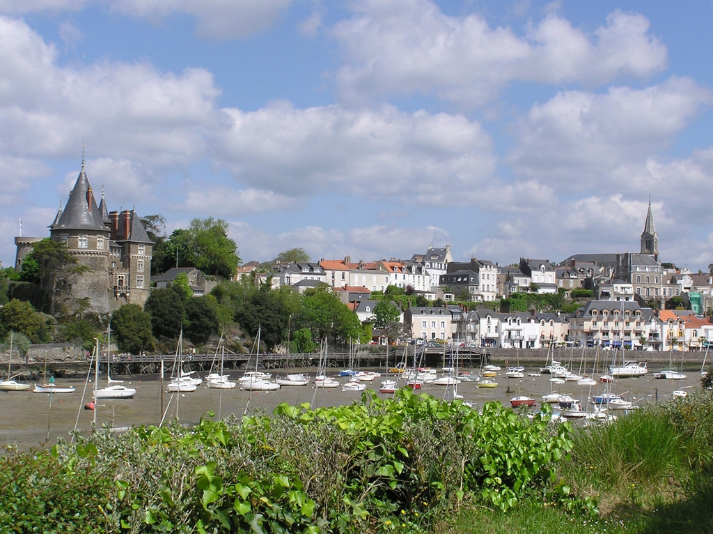 Берега в Порнике, Франция – фотографии Франции