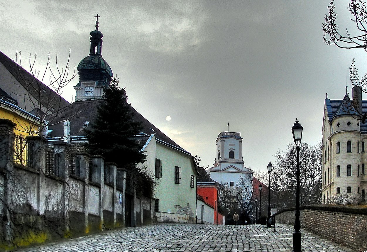 Дьёр (Győr) – город в северо-западной Венгрии – фотографии Венгрии