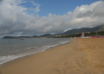 Пляж в Ла-Круа-Вальмер, Франция. Фото 1 – фотографии Франции