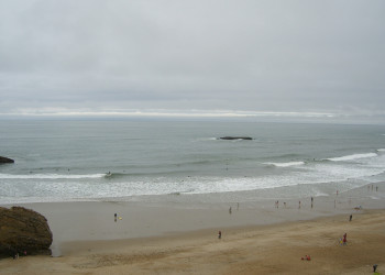 Море в Биаррице, Франция – фотографии Франции