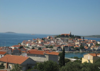 Дома в Примоштене, Хорватия. Фото 12 – фотографии Хорватии