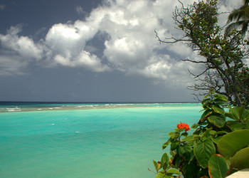St.Lawrence Bay, South Coast, Barbados – фотографии Барбадоса
