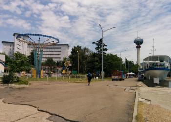 Парк развлечений в Туапсе – фотографии России