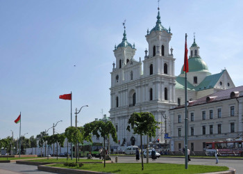 Фарный костел Св. Франциска Ксаверия в Гродно, Беларусь – фотографии Беларуси
