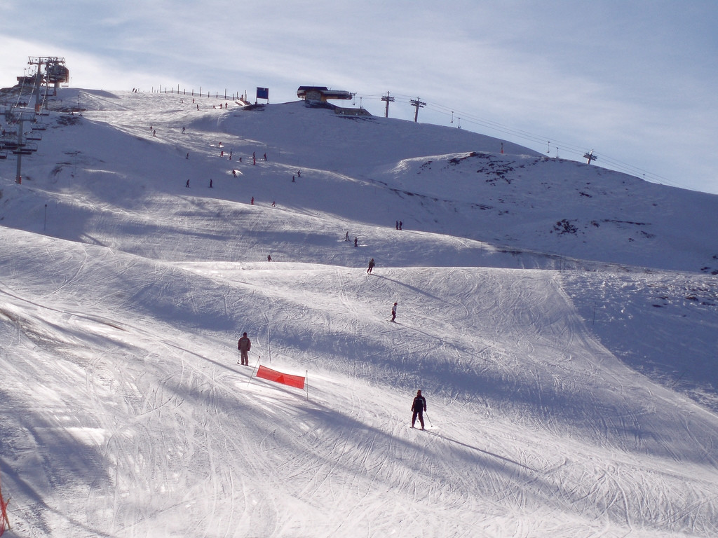 Горнолыжная трасса в Валь-д'Изер, Франция – фотографии Франции