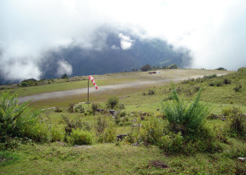 Местный аэропорт – фотографии Непала