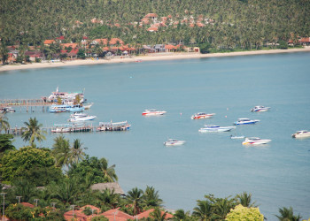 Яхты и катера в Натхон, Тайланд – фотографии Таиланда