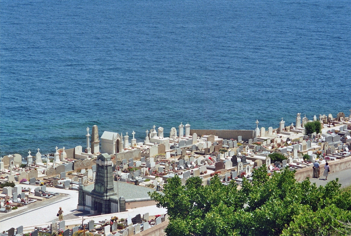 Кладбище в Сен-Тропе, Франция. Фото 4 – фотографии Франции