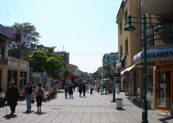 Улица в Бургасе, Болгария. Фото 4 – фотографии Болгарии